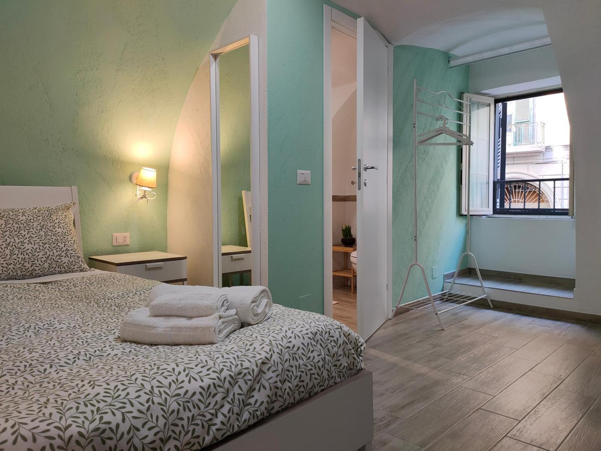 Alessia House Lejlighed Napoli Eksteriør billede